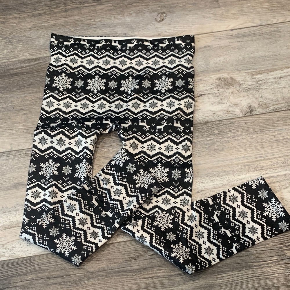 Black and White‎ Snowflake Pattern Kids Leggings